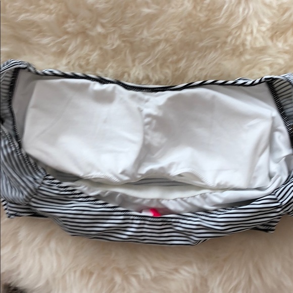 Victoria's Secret Off the Shoulder Bikini Top - Picture 3 of 4